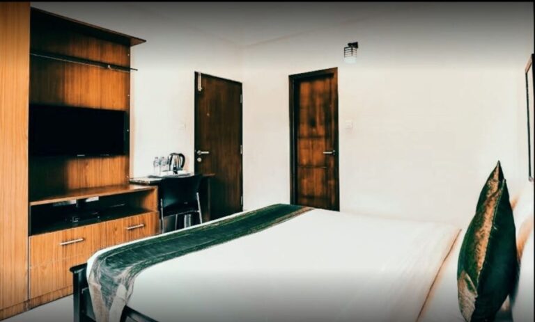 Cuddlz - The Women's Clinic 22 edenn 768x463