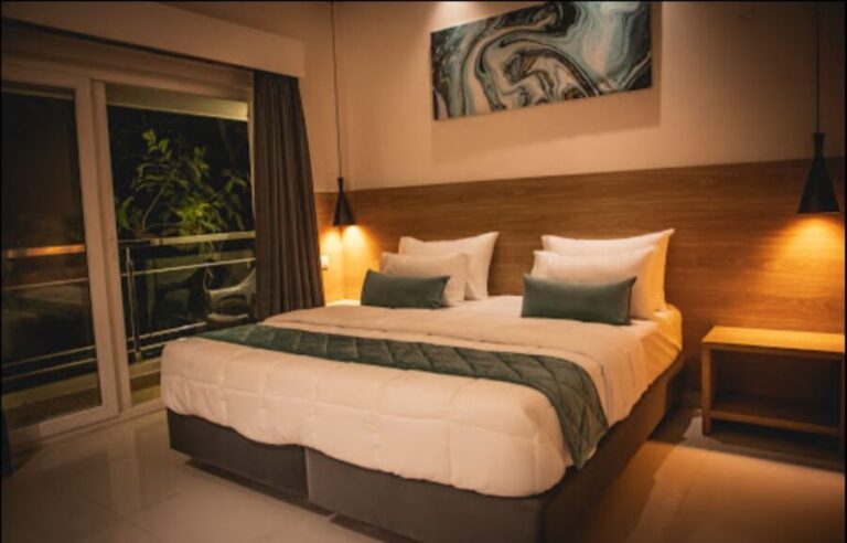 Eiffel Suites 2 eiffel 768x492