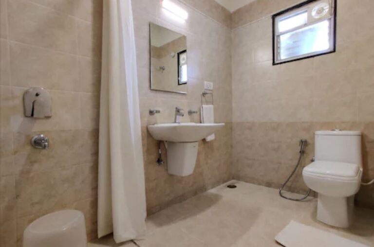 Service Inn 6 se10 768x508