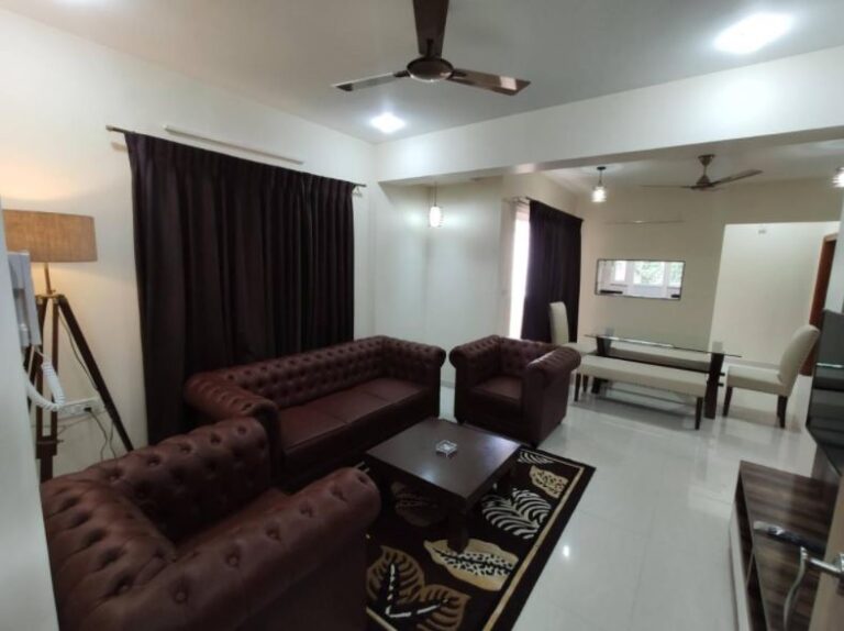 Zebra Suites-Carnation 2 bez7 768x574