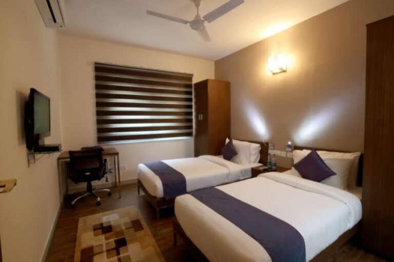 Crest Executive Suites 2 cr3 768x512