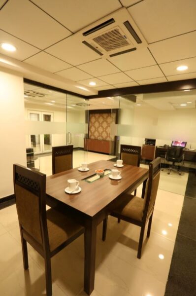 Crest Executive Suites 3 cr4