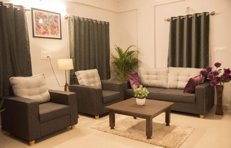 High Q Suites 5 high11 768x495