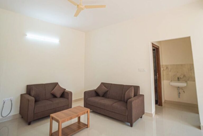 Castle JP Service Apartments 5 jp10 768x517