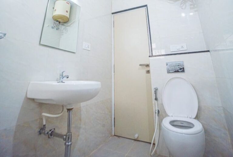 Castle JP Service Apartments 10 jp8 768x518