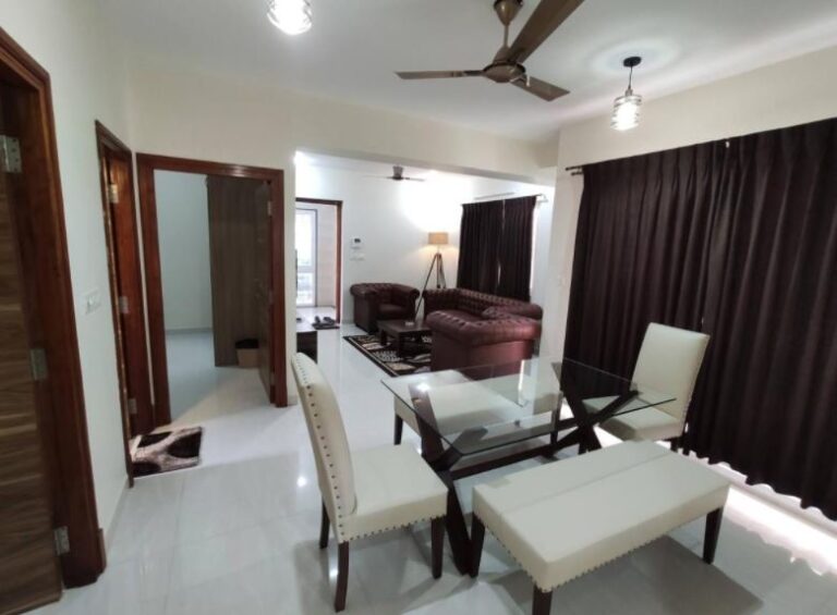 Zebra Suites-Carnation 3 zeb33 768x565