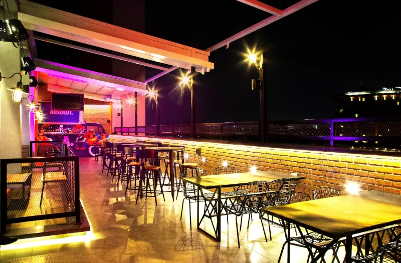 0225r120008uhnxeh499C R 800 525