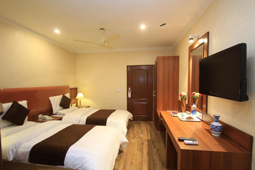 Hotel Empire International, Koramangala 2 109345 17021818300051109866