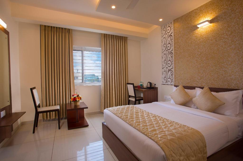 De Venetian By TGI 3 aa3f0f98459ce91180c989c284c51763