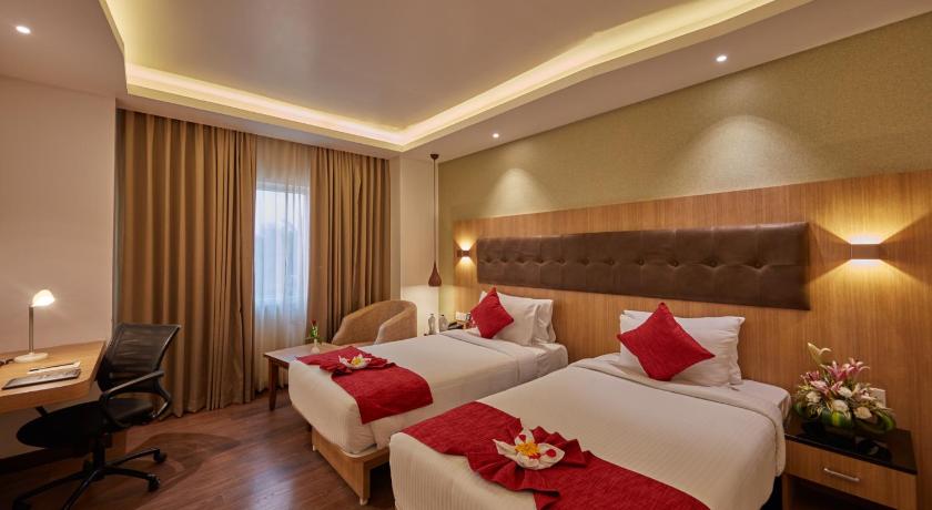 Shivas Galaxy Hotel 4 196408761