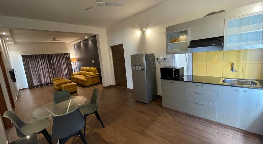 Eiffel Suites 7 321836088