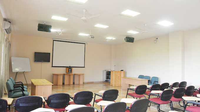 FloorIV SeminarHall1