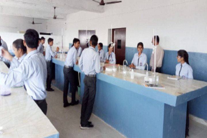 Oasis International School Chemistry Lab