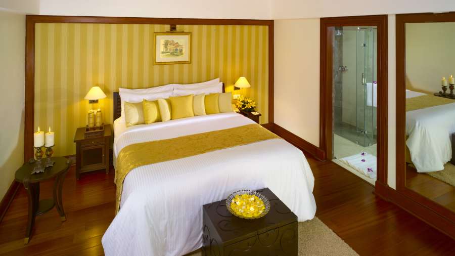 bedroom 2 Hotel The Paul Bangalore egzsbl