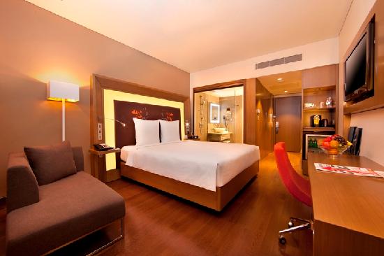 novotel guest room